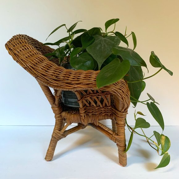 VTG Wicker Doll Chair Boho Plant Holder Stand Dorm Decor Bohemian - Picture 1 of 11